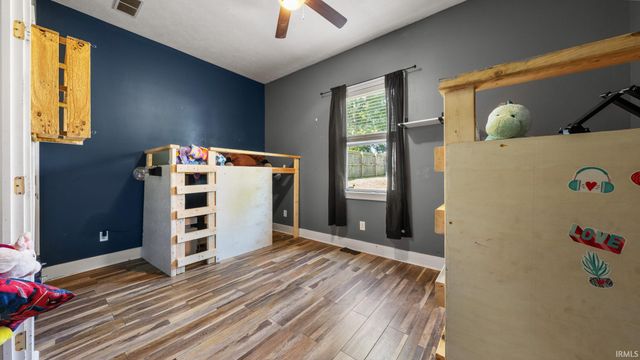 2103 H Street, Bedford, IN 47421