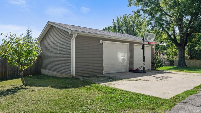 2103 H Street, Bedford, IN 47421