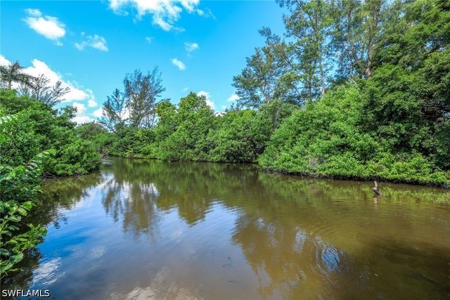 3980 Full Moon CT, Naples, FL 34112