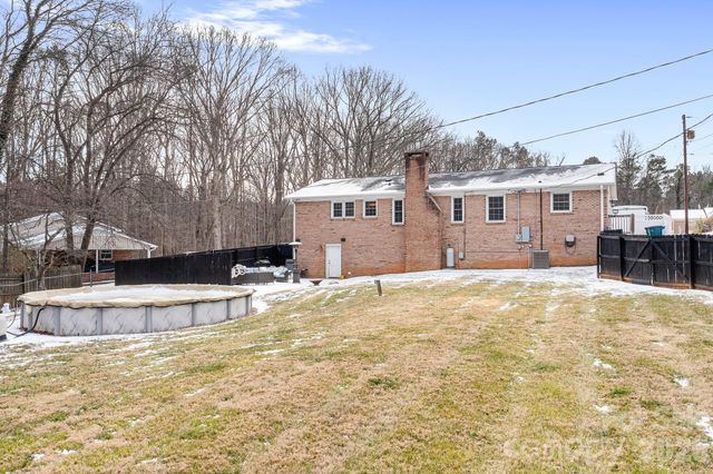 350 Pinevale Drive, Salisbury, NC 28144