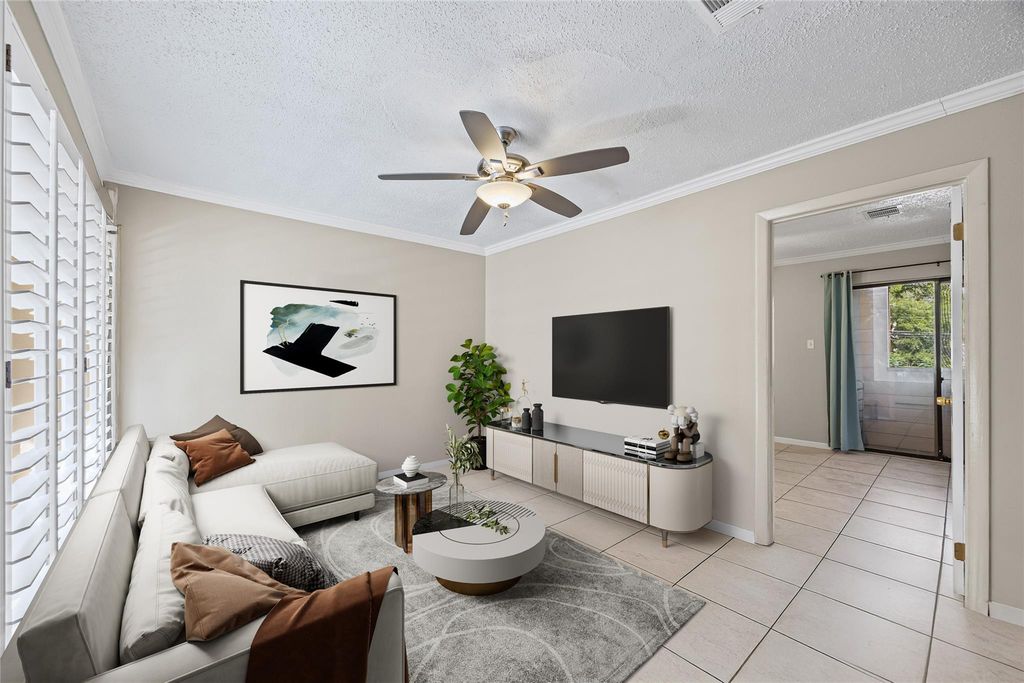 2510 San Gabriel ST 204, Austin, TX 78705