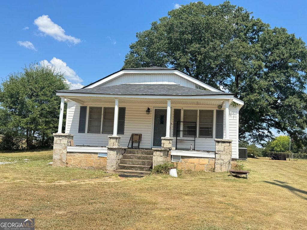 63 Clairmont Avenue, Elberton, GA 30635 — exterior