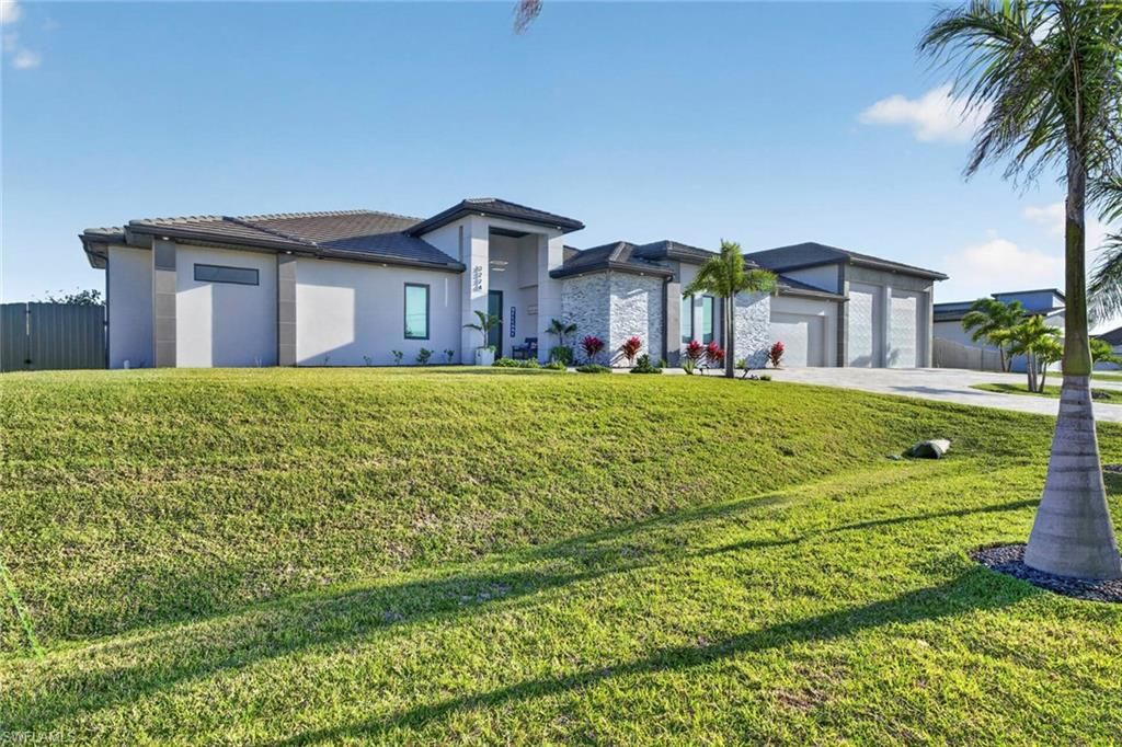 3224 NW 21st ST, CAPE CORAL, FL 33993 — photo 2