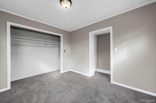 13100 Wilshire Drive, Detroit, MI 48213