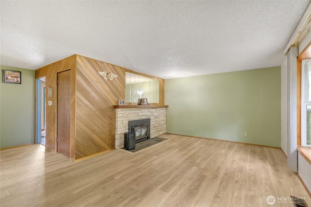 20911 78th Avenue W, Edmonds, WA 98026