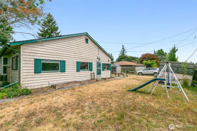 20911 78th Avenue W, Edmonds, WA 98026