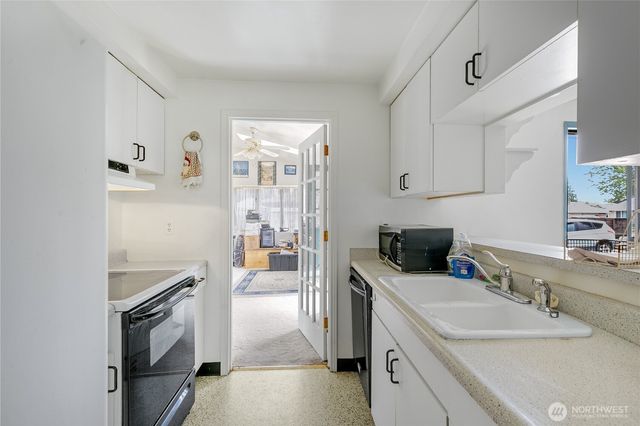20911 78th Avenue W, Edmonds, WA 98026