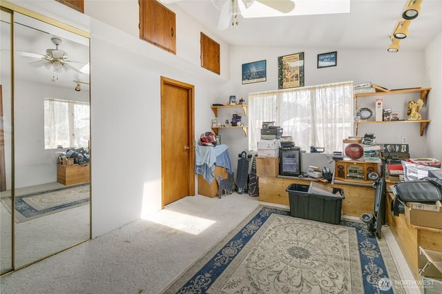 20911 78th Avenue W, Edmonds, WA 98026
