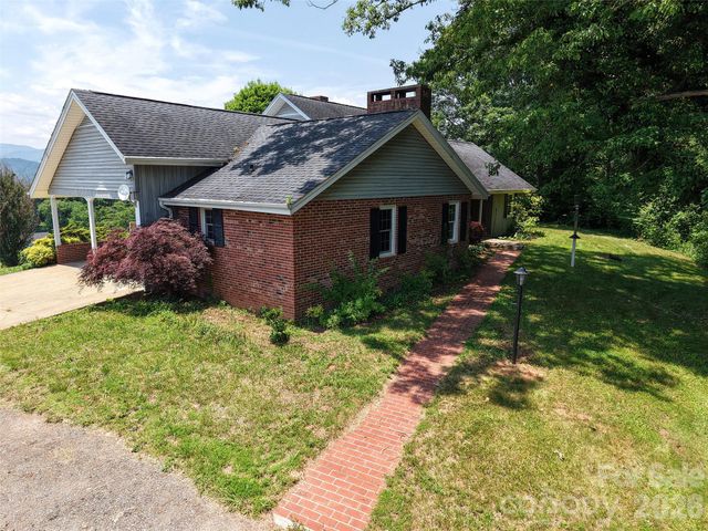 80 Gobblers Knob Drive, Clyde, NC 28721