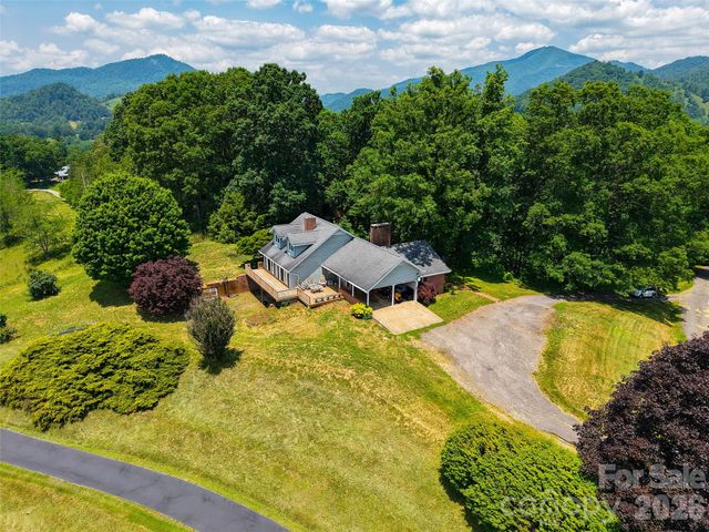 80 Gobblers Knob Drive, Clyde, NC 28721