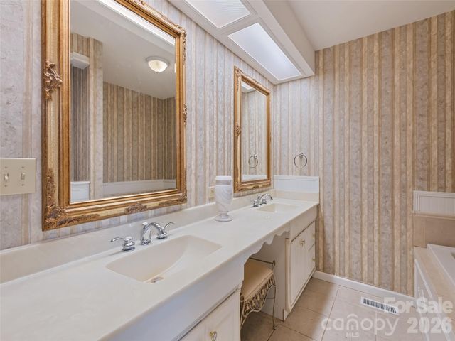 80 Gobblers Knob Drive, Clyde, NC 28721