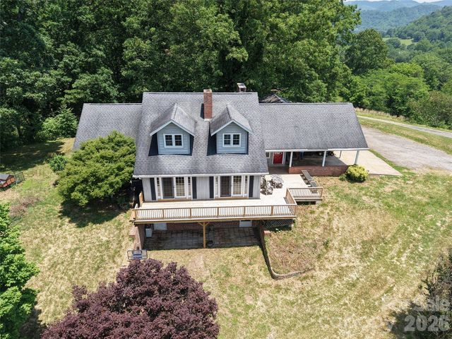 80 Gobblers Knob Drive, Clyde, NC 28721
