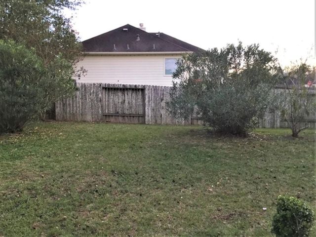 2213 Perkins Crossing Drive, Conroe, TX 77304