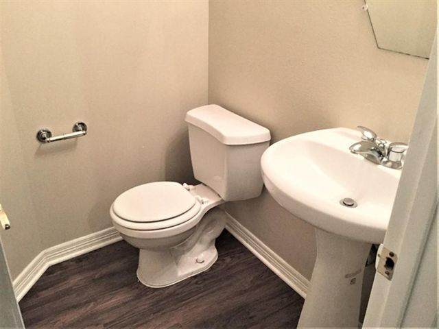 2213 Perkins Crossing Drive, Conroe, TX 77304
