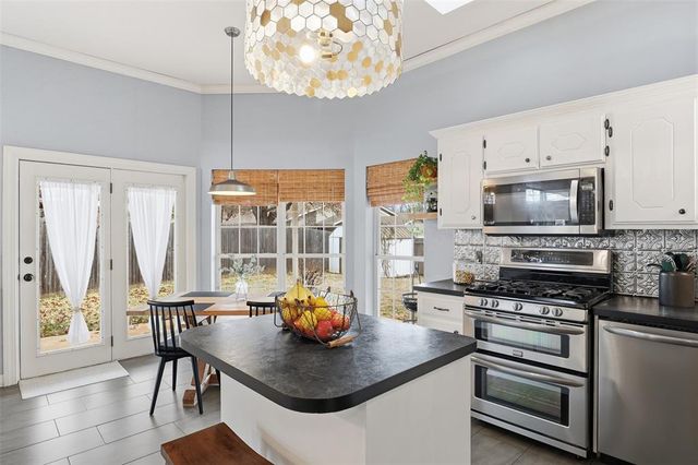 900 N Blackwelder Avenue, Edmond, OK 73034