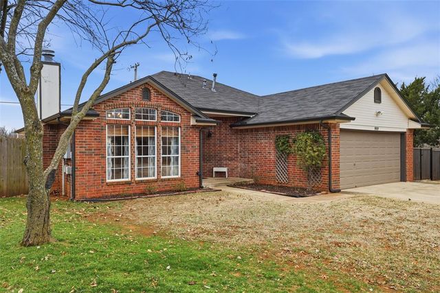 900 N Blackwelder Avenue, Edmond, OK 73034