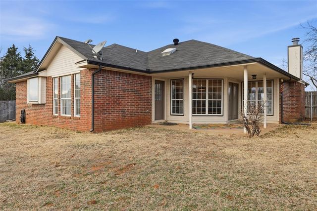 900 N Blackwelder Avenue, Edmond, OK 73034