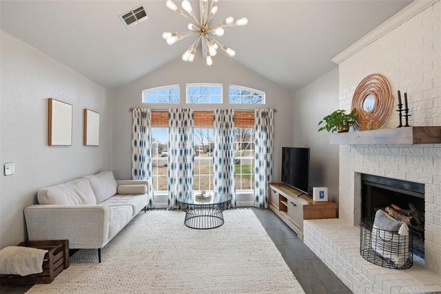 900 N Blackwelder Avenue, Edmond, OK 73034