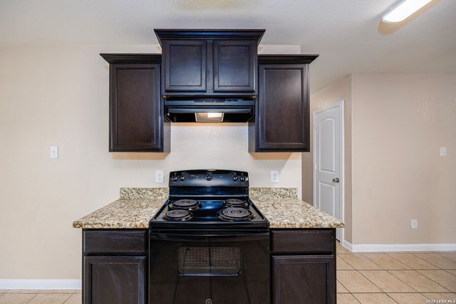 6030 PLEASANT LK, San Antonio, TX 78222