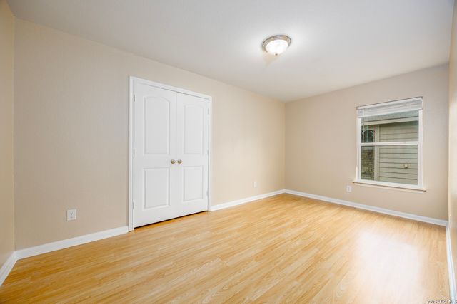6030 PLEASANT LK, San Antonio, TX 78222