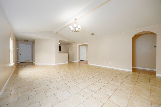 6030 PLEASANT LK, San Antonio, TX 78222