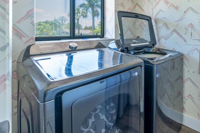 5142 Fountains Drive S, Lake Worth, FL 33467