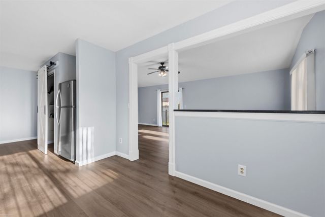 13510 Angela Dr Drive, Warren, MI 48088