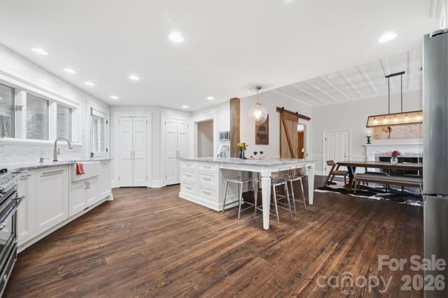 10915 Beatties Ford Road, Huntersville, NC 28078