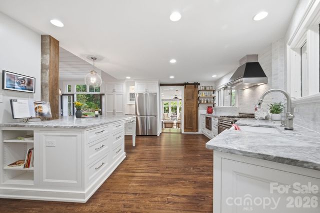 10915 Beatties Ford Road, Huntersville, NC 28078