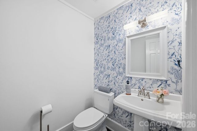 10915 Beatties Ford Road, Huntersville, NC 28078