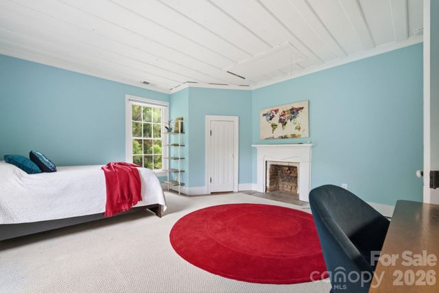 10915 Beatties Ford Road, Huntersville, NC 28078