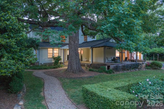 10915 Beatties Ford Road, Huntersville, NC 28078