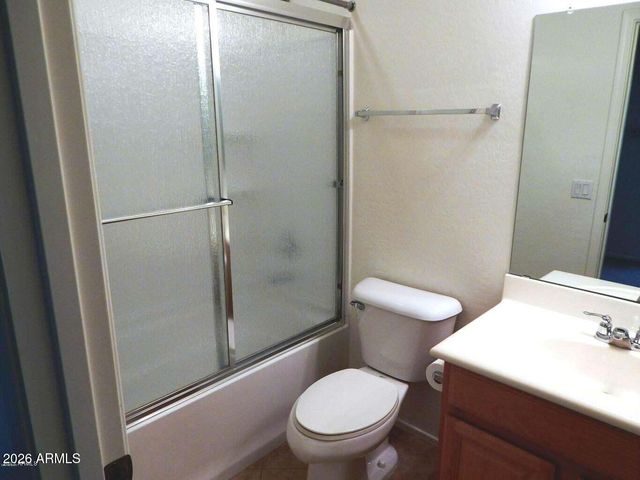 8770 W WOOD Drive, Peoria, AZ 85381