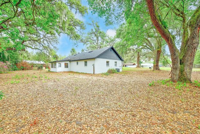 1220 VINEWOOD DRIVE, Seffner, FL 33584