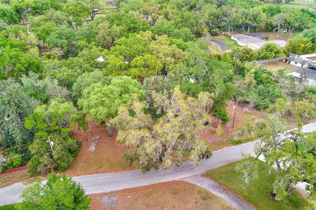 1220 VINEWOOD DRIVE, Seffner, FL 33584