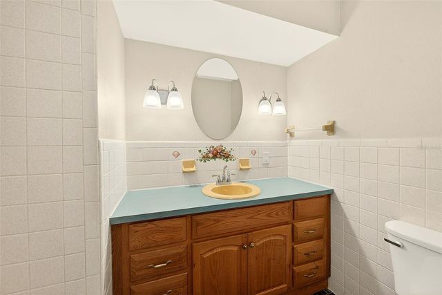 1220 VINEWOOD DRIVE, Seffner, FL 33584