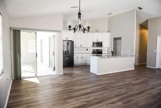 4819 W RAINTREE, Bradenton, FL 34203