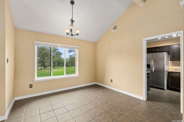 628 SUNSHINE MDW, Adkins, TX 78101