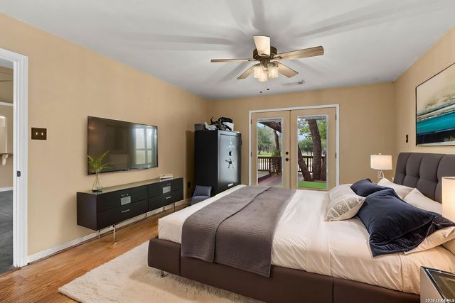 628 SUNSHINE MDW, Adkins, TX 78101