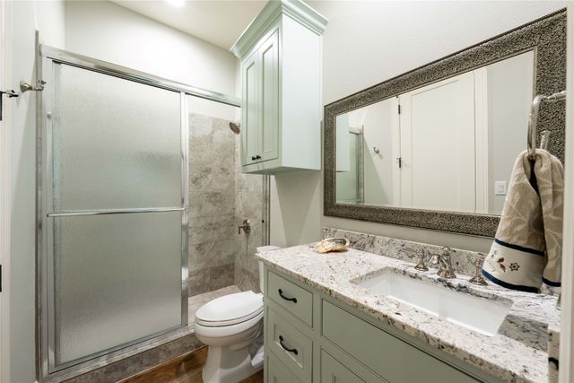 99 Lake Drive, Tioga, TX 76271