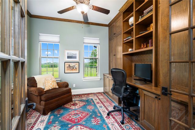 99 Lake Drive, Tioga, TX 76271