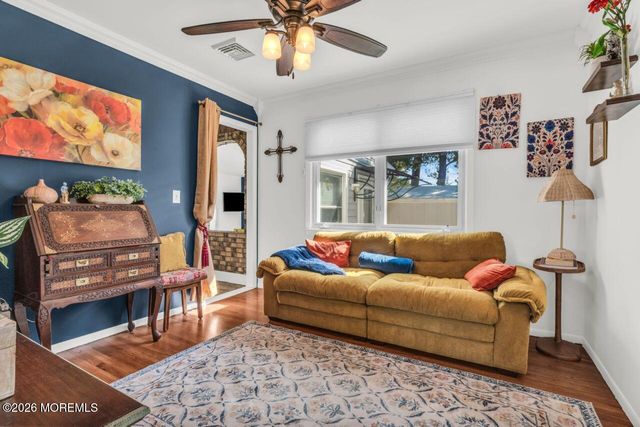 27 Pine Brook Drive, Toms River, NJ 08753