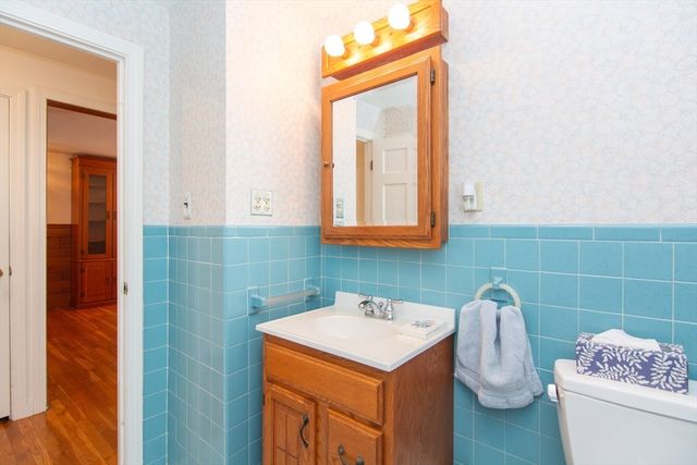 108 Audubon Rd, Norwood, MA 02062