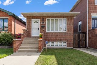 4217 S Emerald Avenue, Chicago, IL 60609