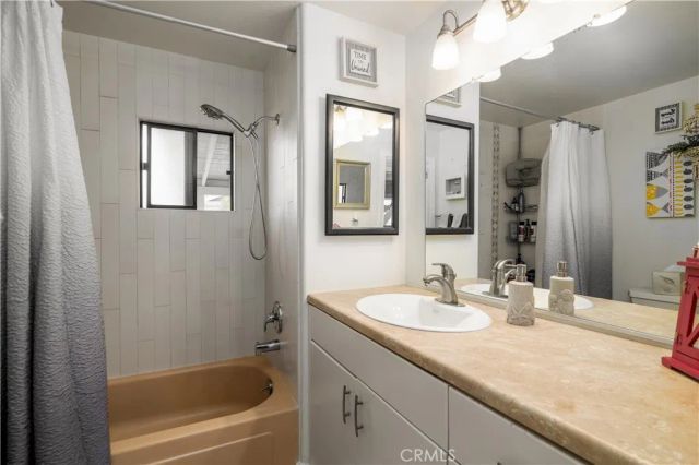 204 Easy, Carlsbad, CA 92011
