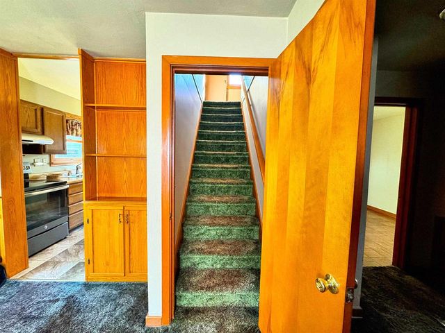 907 Birch Haven Circle, Monona, WI 53716