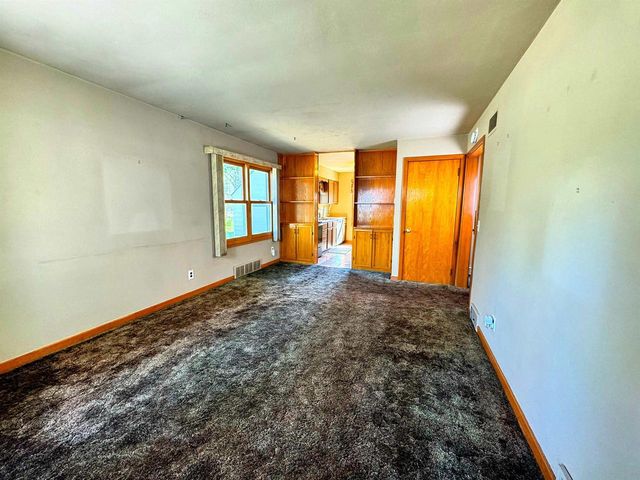 907 Birch Haven Circle, Monona, WI 53716
