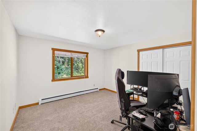 17261 Golden View Avenue, La Conner, WA 98257