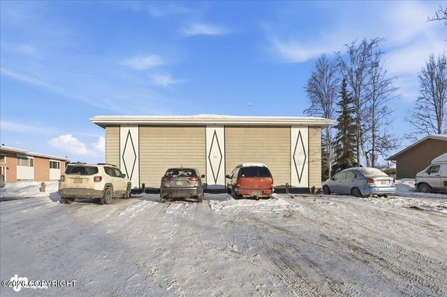 322 W Redoubt Avenue, Soldotna, AK 99669