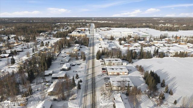 322 W Redoubt Avenue, Soldotna, AK 99669